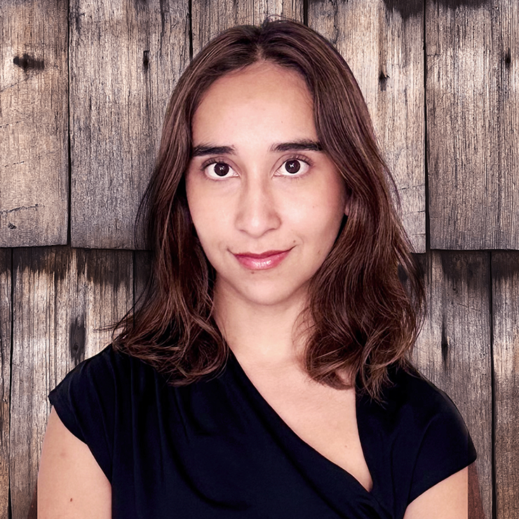 Angela Baez C.